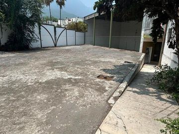 TERRENO EN VENTA EN LOMAS DEL VALLE