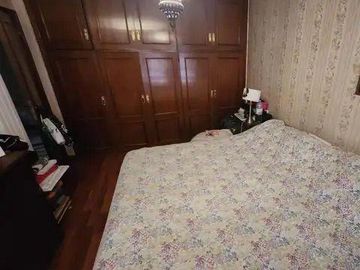 Casa chalet seis ambientes jardin a la venta en Wilde apto acepta permutas