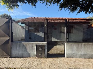 CASA | 4 AMBIENTES | PISCINA | TODO EN PLANTA BAJA | COCHERA DOBLE | ITUZAINGÓ NORTE