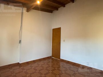 CASA | 4 AMBIENTES | PISCINA | TODO EN PLANTA BAJA | COCHERA DOBLE | ITUZAINGÓ NORTE