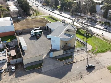 Depósito de 625 m2 en Alquiler en C. Luraschi y Ruta 6, Campana