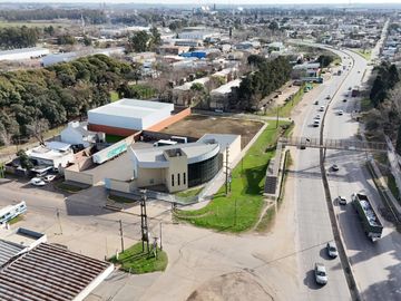 Depósito de 625 m2 en Alquiler en C. Luraschi y Ruta 6, Campana