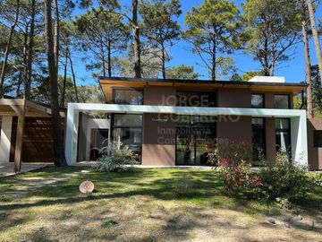 Casa en Carilo