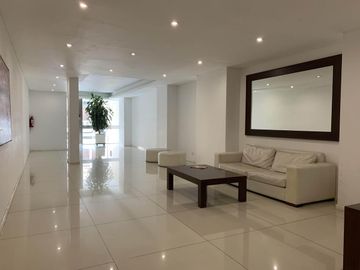 VENTA DEPARTAMENTO DE 1 AMBIENTE CON BAULERA  Y COCHERA OPCIONAL  EN CONSTITUCION/ MONSERRAT