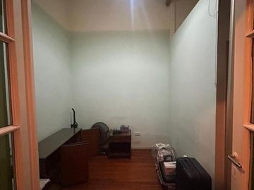 Venta Departamento 3 ambientes con patio en Constitución