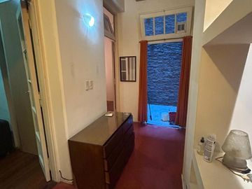 Venta Departamento 3 ambientes con patio en Constitución