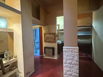 Venta Departamento 3 ambientes con patio en Constitución