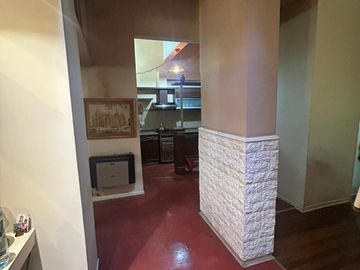 Venta Departamento 3 ambientes con patio en Constitución