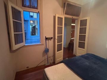 Venta Departamento 3 ambientes con patio en Constitución