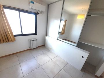 Departamento 3 ambientes con balcon y cochera - Florida Oeste