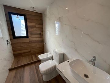 Casa en venta San Sebastian