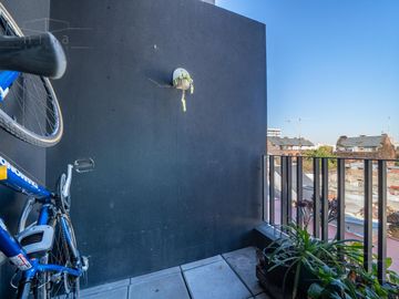 Venta Nuñez 3 amb con terraza privada y parrilla - cochera cubierta fija 5 años antiguedad