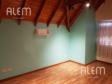Casa en Venta en El Ombú
