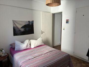 Artigas 300 Departamento de 3 amb en Flores VENTA