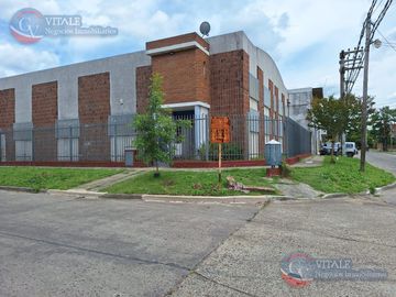 Nave Industrial en Loma Hermosa