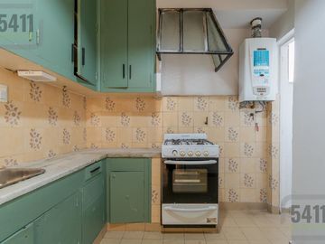Venta Departamento 3 ambientes contrafrente con Balcon cerrado en Palermo