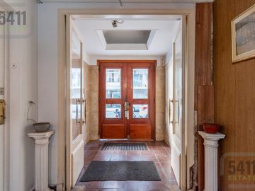 Venta Departamento 3 ambientes contrafrente con Balcon cerrado en Palermo