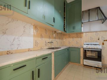 Venta Departamento 3 ambientes contrafrente con Balcon cerrado en Palermo