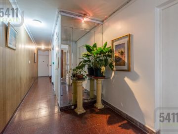Venta Departamento 3 ambientes contrafrente con Balcon cerrado en Palermo