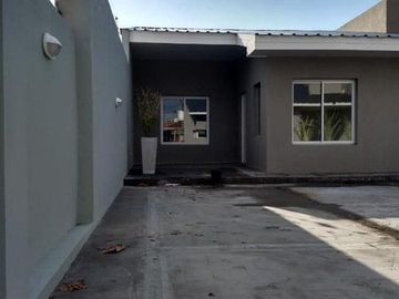 Venta Permuta Ph 3 Ambientes A Estrenar Garage Patio