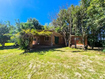 VENTA. Casa con gran parque autóctono a la vera del Río Carcarañá. Villa La Ribera, Timbues.