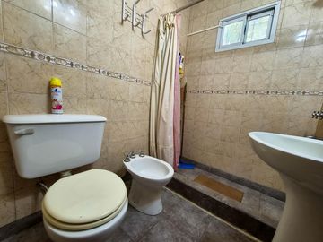 VENTA. Casa con gran parque autóctono a la vera del Río Carcarañá. Villa La Ribera, Timbues.
