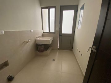 Casa en venta patio amplio el uro  carretera nacional Monterrey