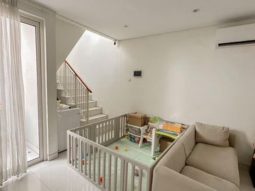 Grand Pakuwon Adelaide Furnish