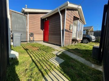 Casa en Arriendo en CASA EN VENTA ODILIO HORN, PUERTO VARAS