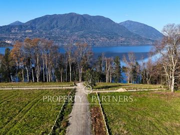 Exclusivo proyecto de solo 10 sitios con orilla de lago en Panguipulli