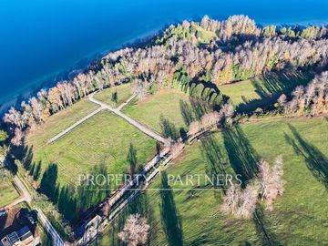 Exclusivo proyecto de solo 10 sitios con orilla de lago en Panguipulli