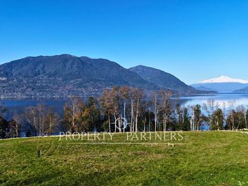 Exclusivo proyecto de solo 10 sitios con orilla de lago en Panguipulli