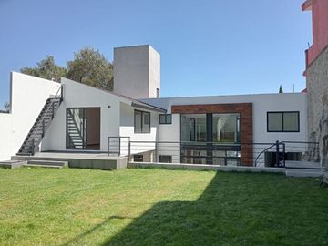 Residencia Nueva cerca de Paseos del Bosque, Naucalpan Edo. De México