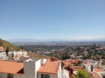 Residencia Nueva cerca de Paseos del Bosque, Naucalpan Edo. De México