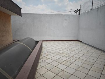 Edificio en renta, en Tlalnepantla