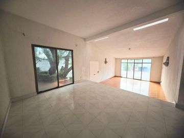 CASA EN VENTA LOMAS DE LA HACIENDA ATIZAPAN
