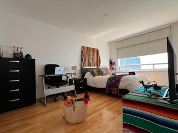 Casa en Renta- Hacienda de las Palmas, Interlomas | Amueblada