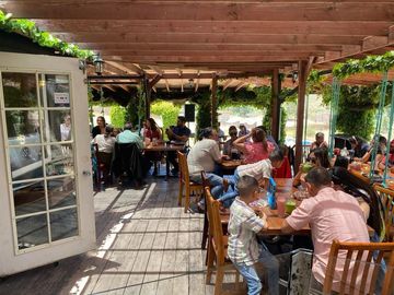 Se traspasa RESTAURANTE en Valle de Guadalupe - (3)