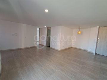 ARRIENDO de APARTAMENTO en SABANETA