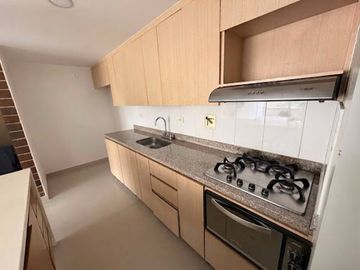ARRIENDO de APARTAMENTO en SABANETA