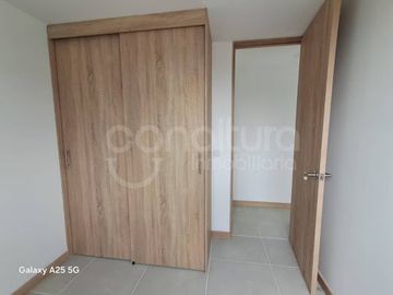 ARRIENDO de APARTAMENTO en SABANETA