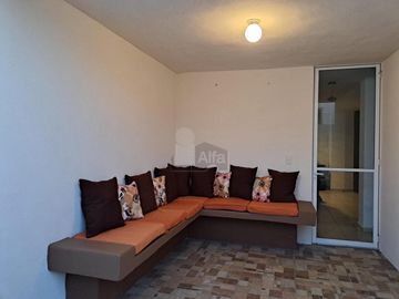 Casa amueblada en renta en Querétaro. Fraccionamiento El Mirador.