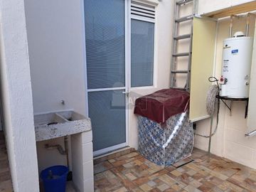 Casa amueblada en renta en Querétaro. Fraccionamiento El Mirador.