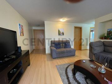 En venta departamento 2 dormitorios. Sector La Carolina