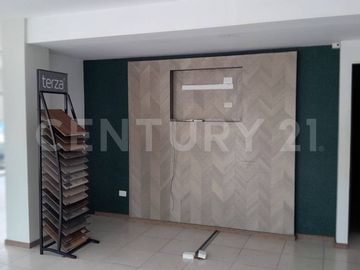 LOCAL EN RENTA | DEL VALLE | SAN PEDRO GARZA GARCÍA, NL