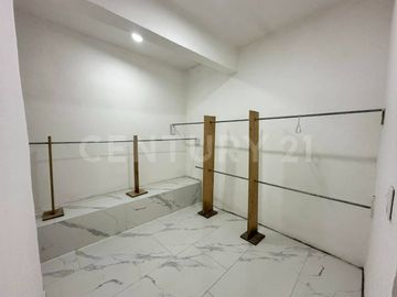 CASA EN RENTA, EN BUENOS AIRES SUR, TIJUANA, BAJA CALIFORNIA