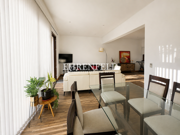 Laderas de Montemar, Concón. Casa con excelente distribución.