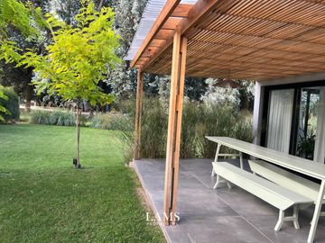 Alquiler - Casa 4 ambientes en Barrancas de San Benito Country Club