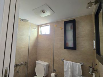 Carrasco 582: IMPECABLE PH 4amb.   patio   terraza (ideal 2 familias o un buen quincho/office)