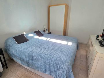 Carrasco 582: IMPECABLE PH 4amb.   patio   terraza (ideal 2 familias o un buen quincho/office)
